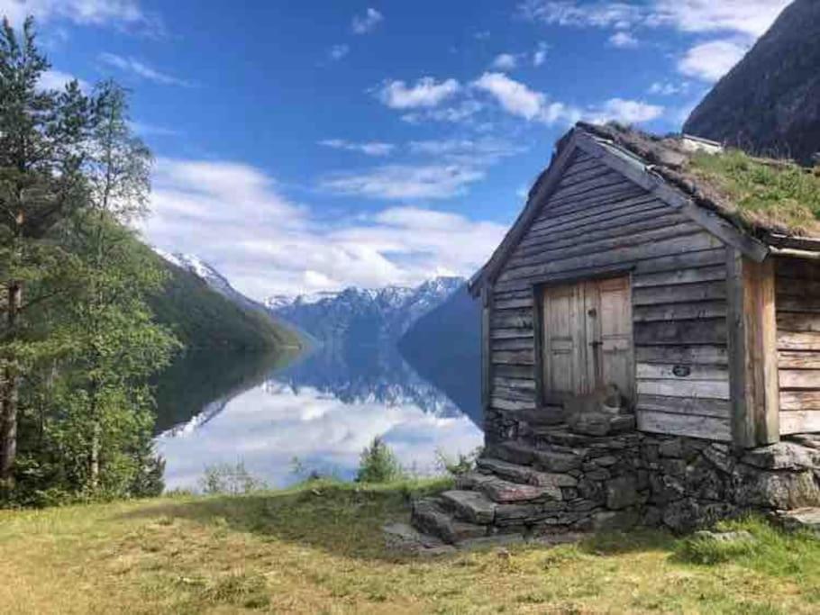 Апартаменты Koselig Garasjeloft! Langevag Экстерьер фото